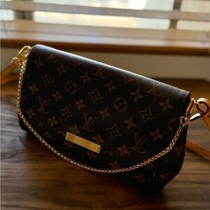 Louis Vuitton Monogram Crossbody with Gold Chain